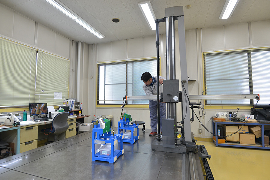 レイアウトマシン